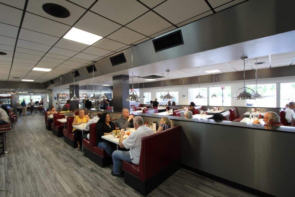 Lester's Diner food and dining photo 2