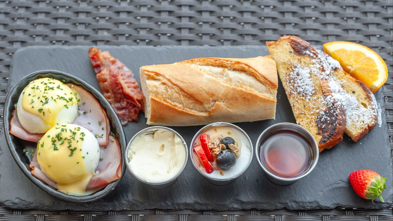 Vanilla Espresso French Café Miramar — French café with specialty coffee, pastries, and brunch