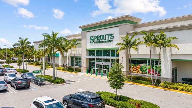 Sprouts Farmers Market Miramar storefront — farmers market-style grocery on Miramar Parkway